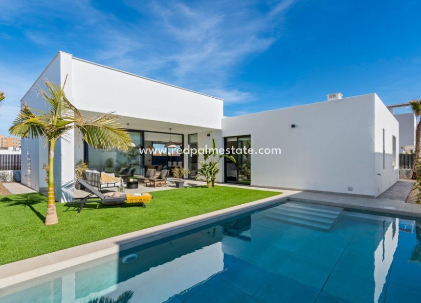 Nieuwbouw Woningen - Villa -
CARTAGENA - Mar De Cristal