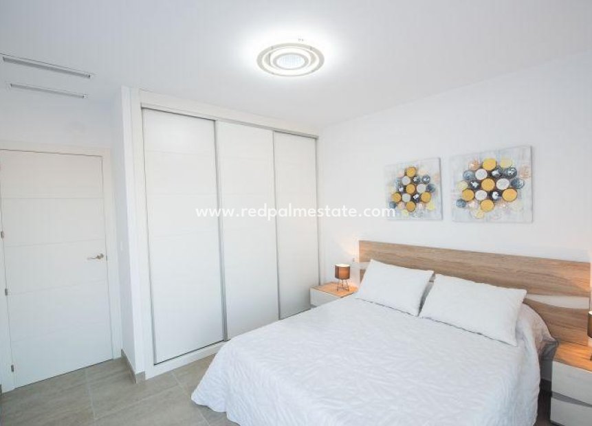 Nieuwbouw Woningen - Villa -
Los Montesinos - La Herada