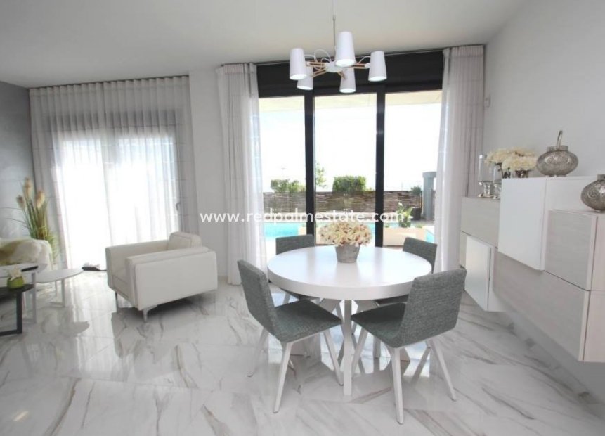 Nieuwbouw Woningen - Villa -
Orihuela Costa - Campoamor