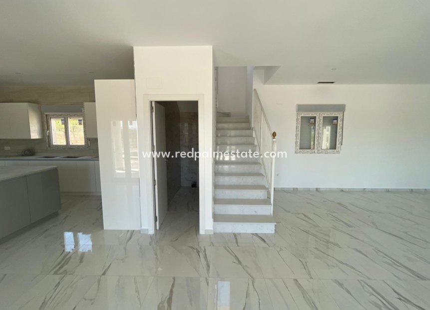 Nieuwbouw Woningen - Villa -
Pinoso - Camino Del Prado