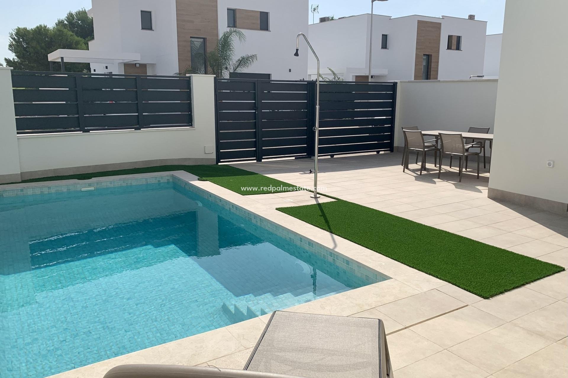 Nieuwbouw Woningen - Villa -
SAN JAVIER - Roda