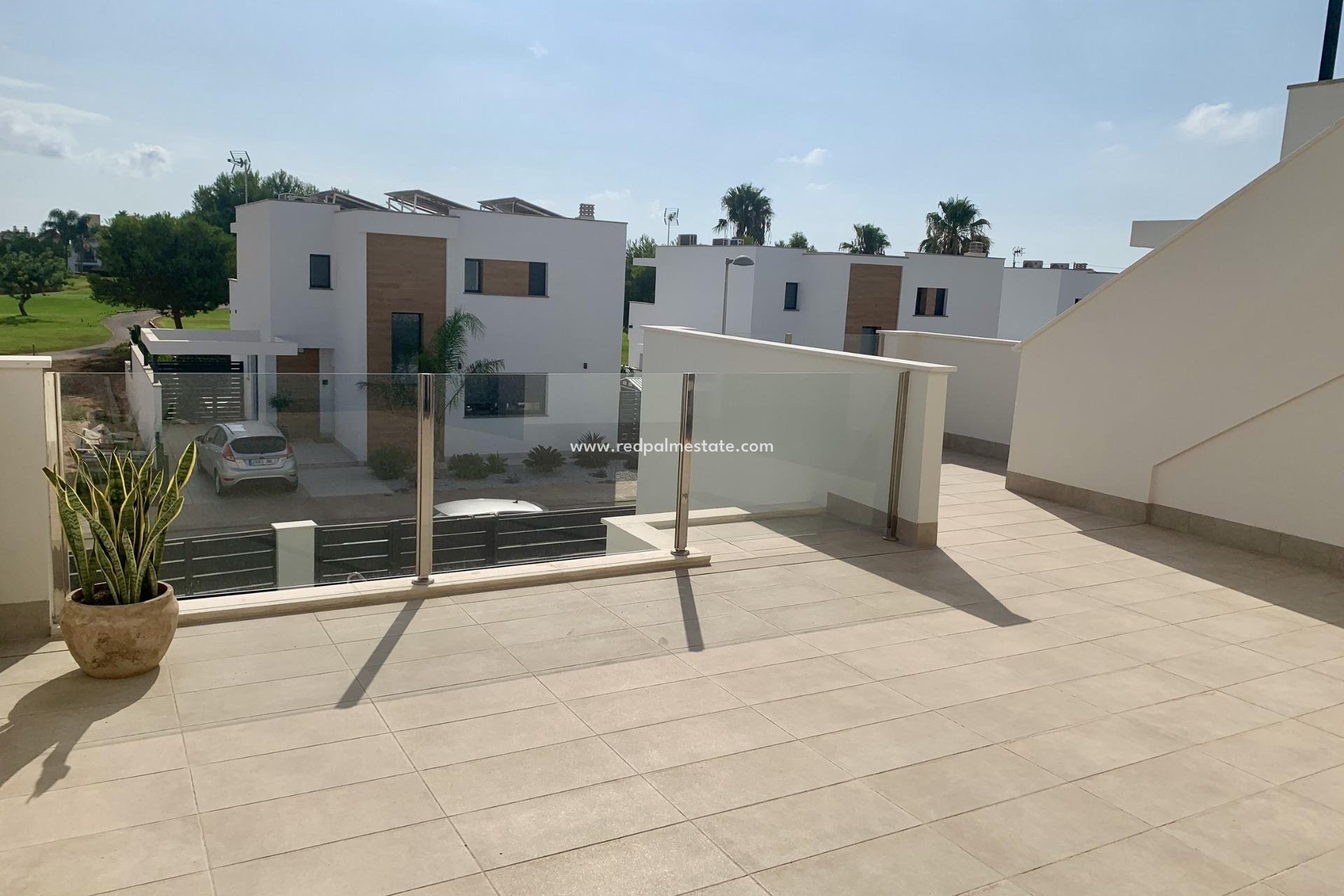 Nieuwbouw Woningen - Villa -
SAN JAVIER - Roda