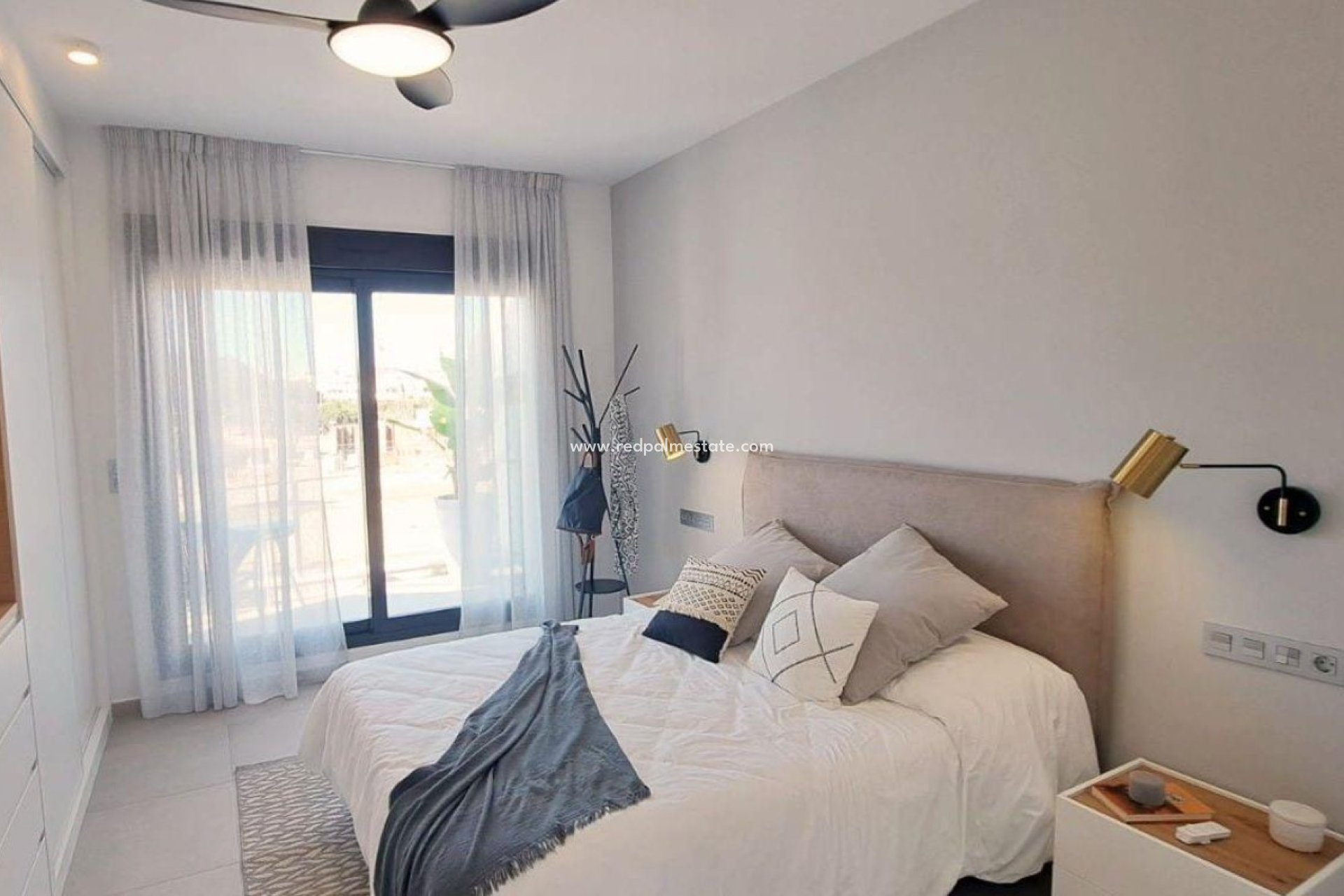 Nieuwbouw Woningen - Villa -
SAN JAVIER - Santiago De La Ribera