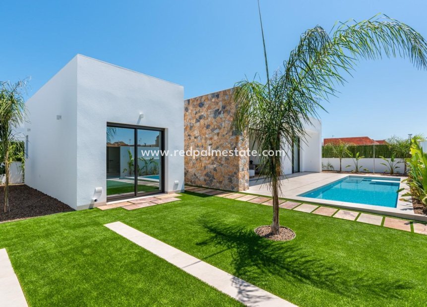 Nieuwbouw Woningen - Villa -
SAN JAVIER