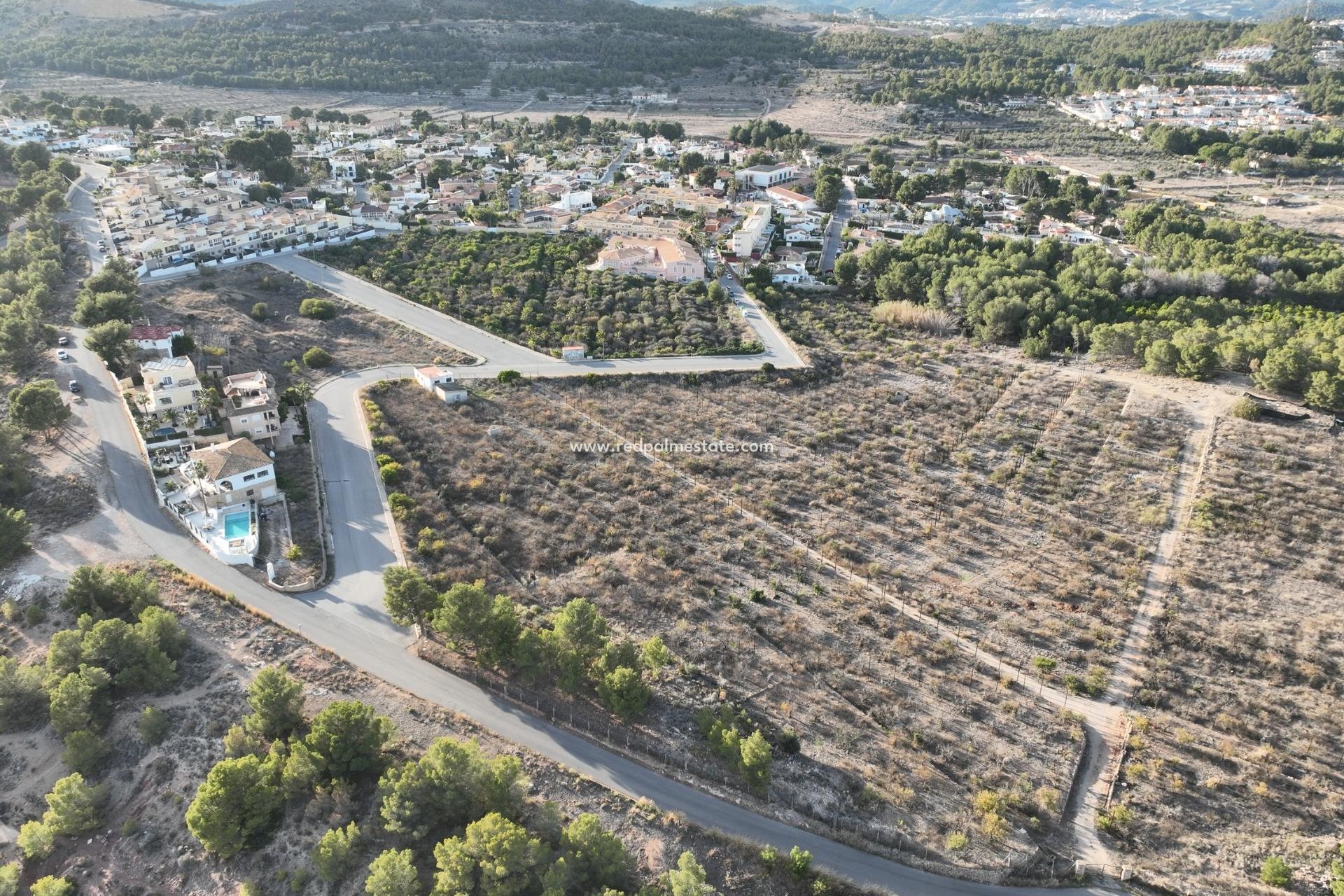 Nieuwbouw Woningen - Vrijstaande villa -
Alfas del Pí - Escandinavia