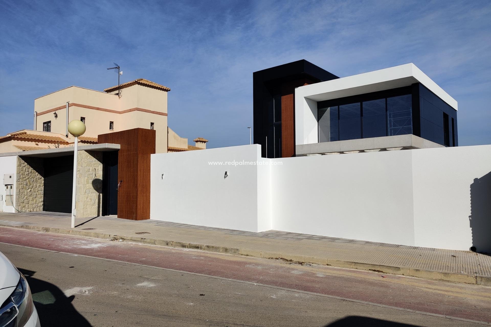 Nieuwbouw Woningen - Vrijstaande villa -
Orihuela Costa - La Zenia