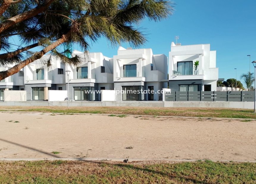 Nieuwbouw Woningen - Vrijstaande villa -
SAN JAVIER - Santiago De La Ribera