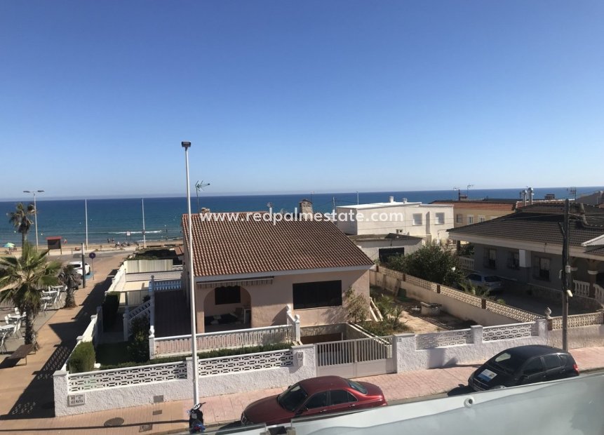 Nieuwbouw Woningen - Vrijstaande villa -
Torrevieja - La Mata