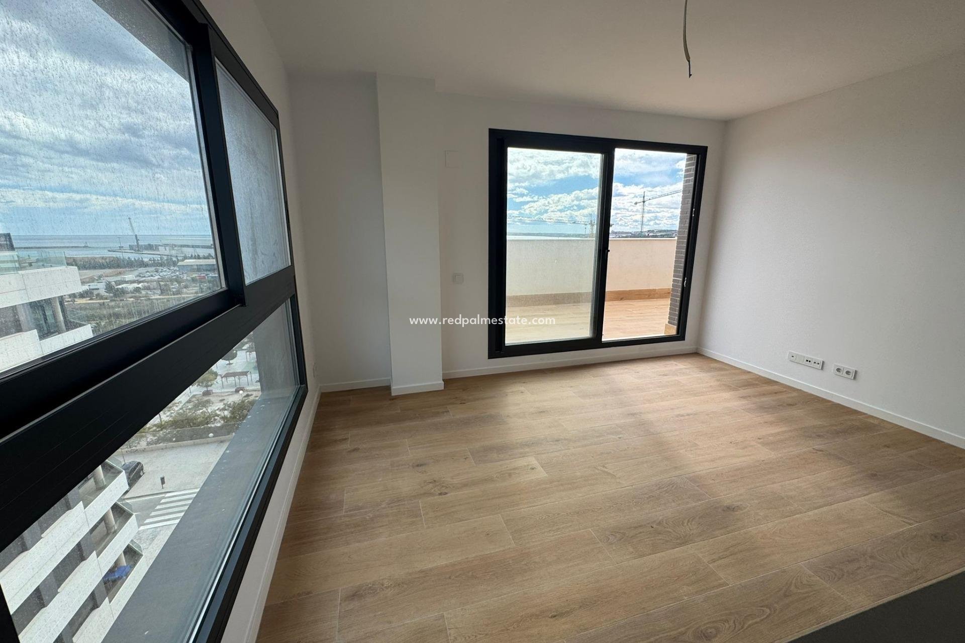 Nouvelle construction - Appartement -
Alicante - Benalua