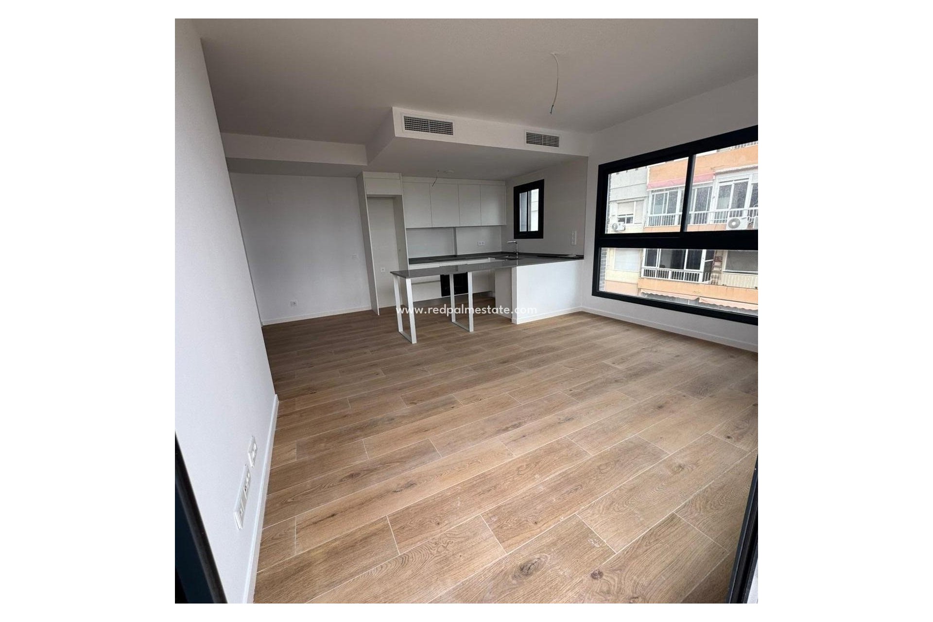 Nouvelle construction - Appartement -
Alicante - Benalua