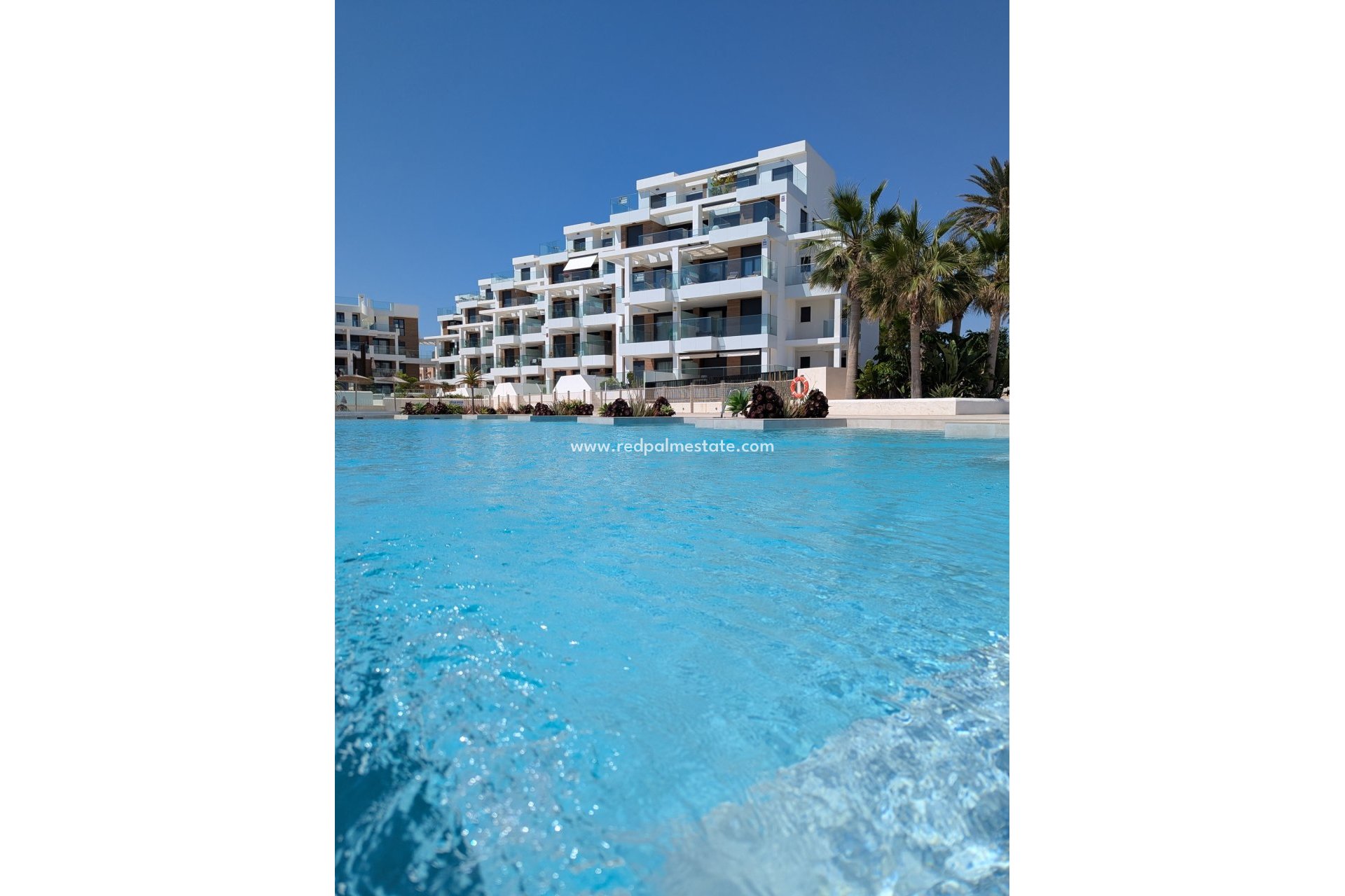 Nouvelle construction - Appartement -
Denia