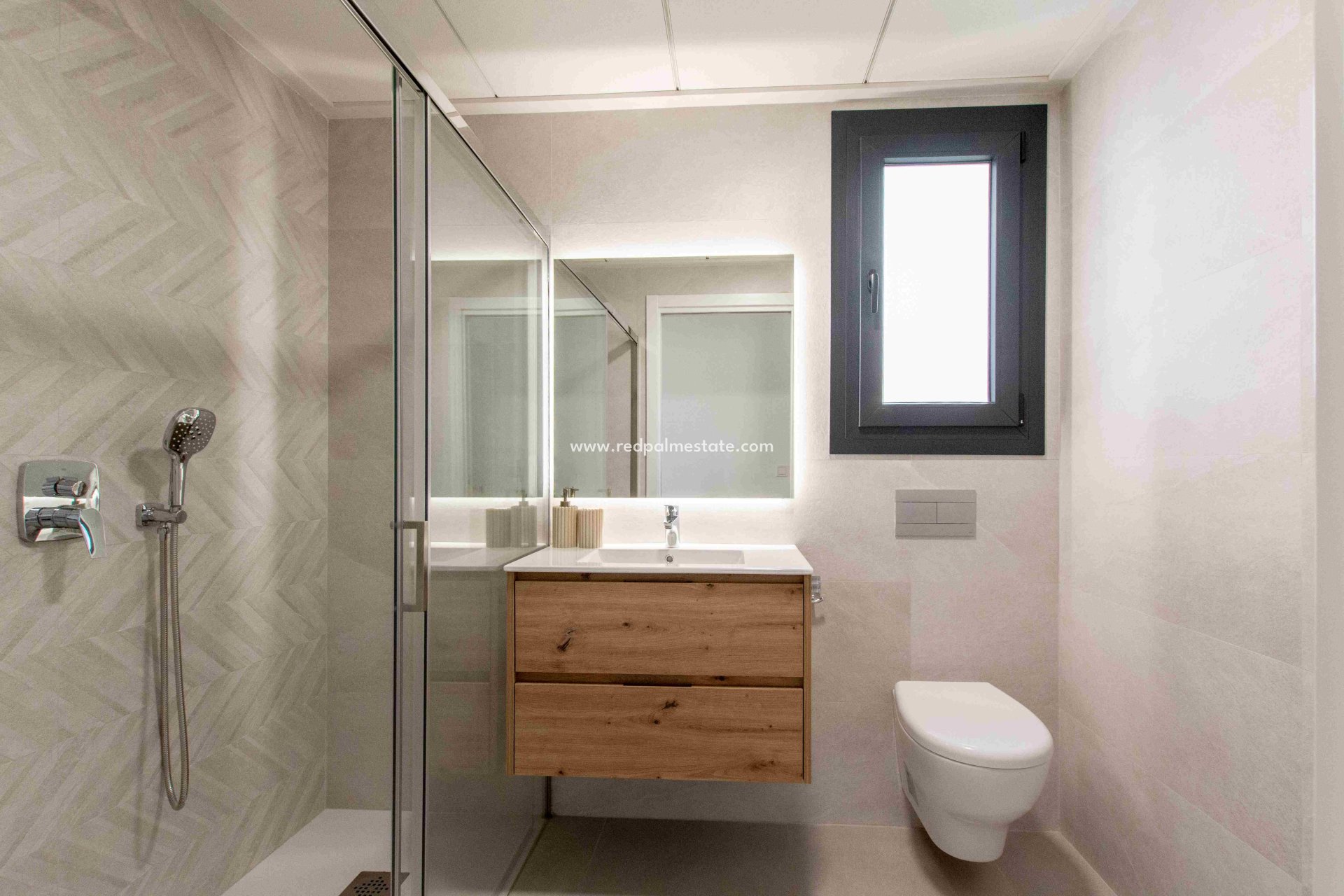 Nouvelle construction - Appartement -
Finestrat