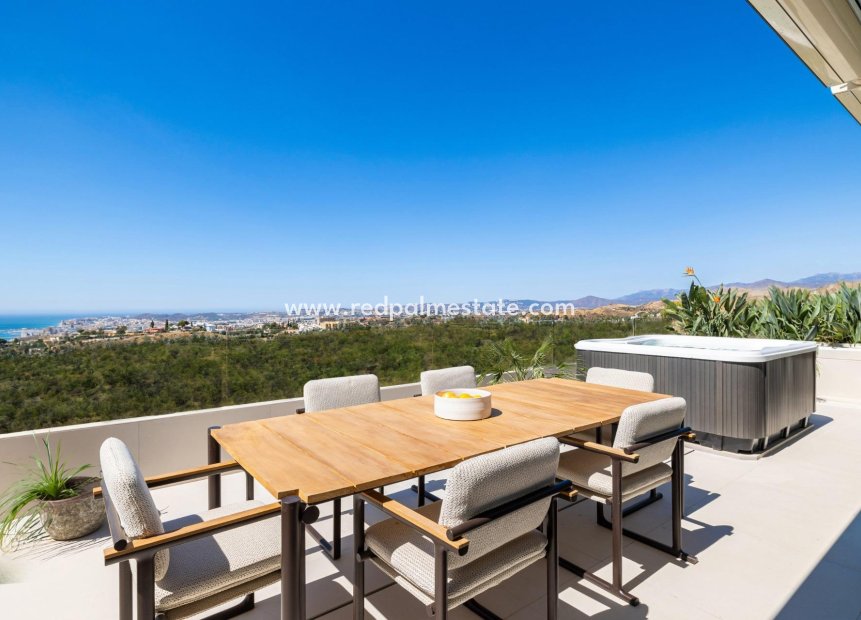 Nouvelle construction - Appartement -
Fuengirola - Higueron