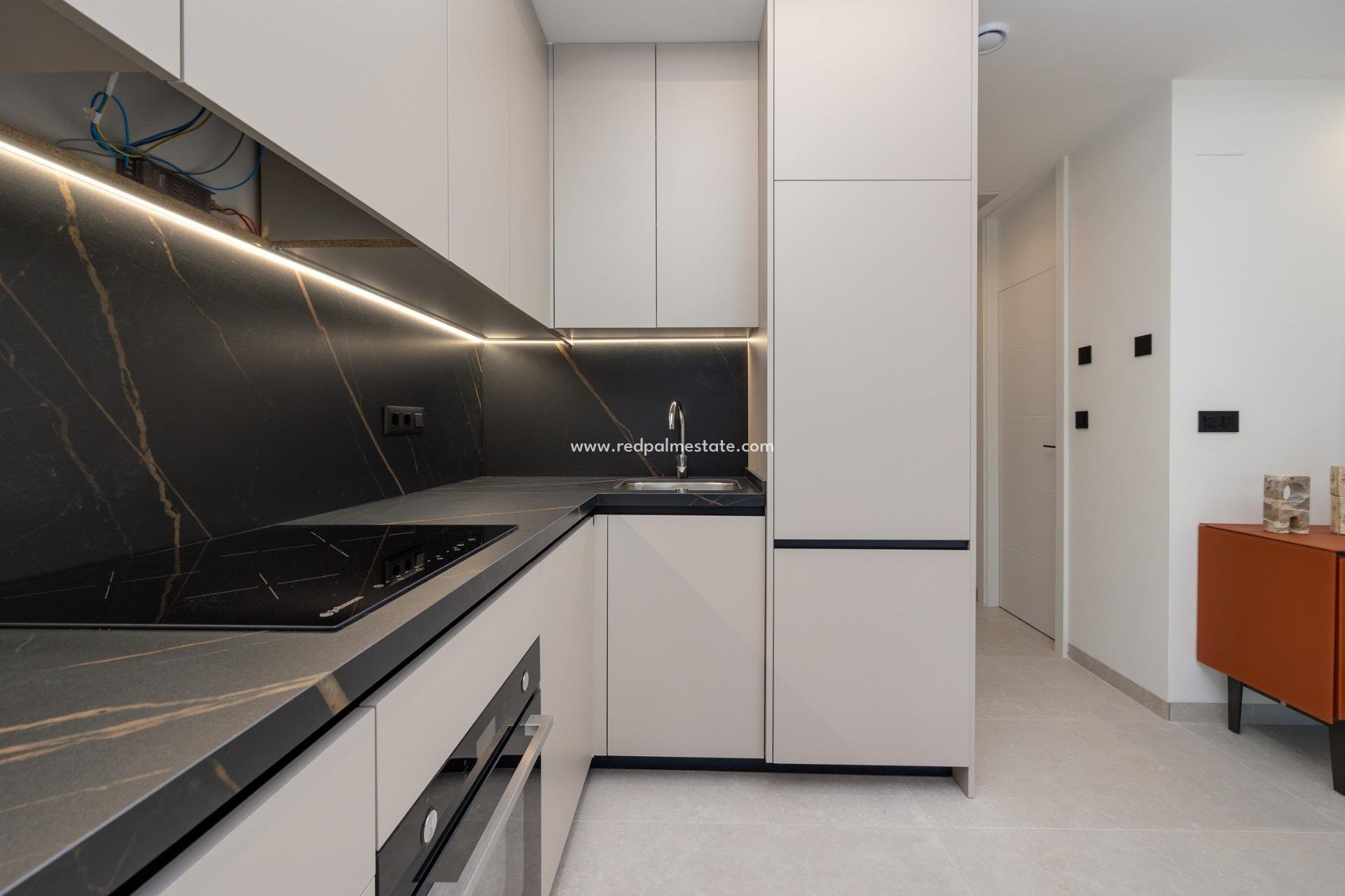 Nouvelle construction - Appartement -
Guardamar del Segura - Avda del Puerto
