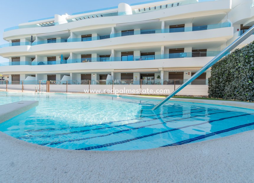 Nouvelle construction - Appartement -
Orihuela Costa