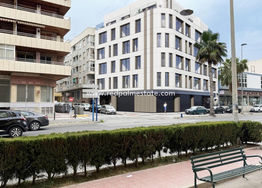 Nouvelle construction - Appartement -
Torrevieja - El Acequión - Los Náufragos