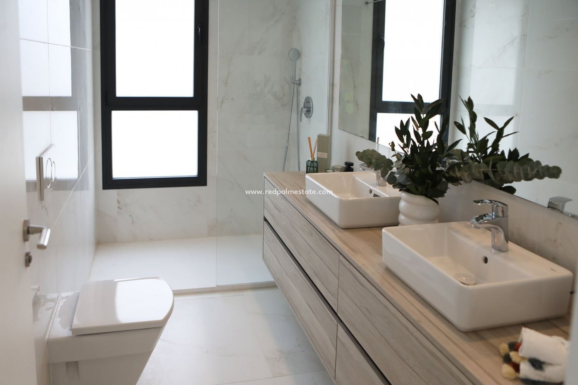 Nouvelle construction - Appartements -
Benidorm - Poniente