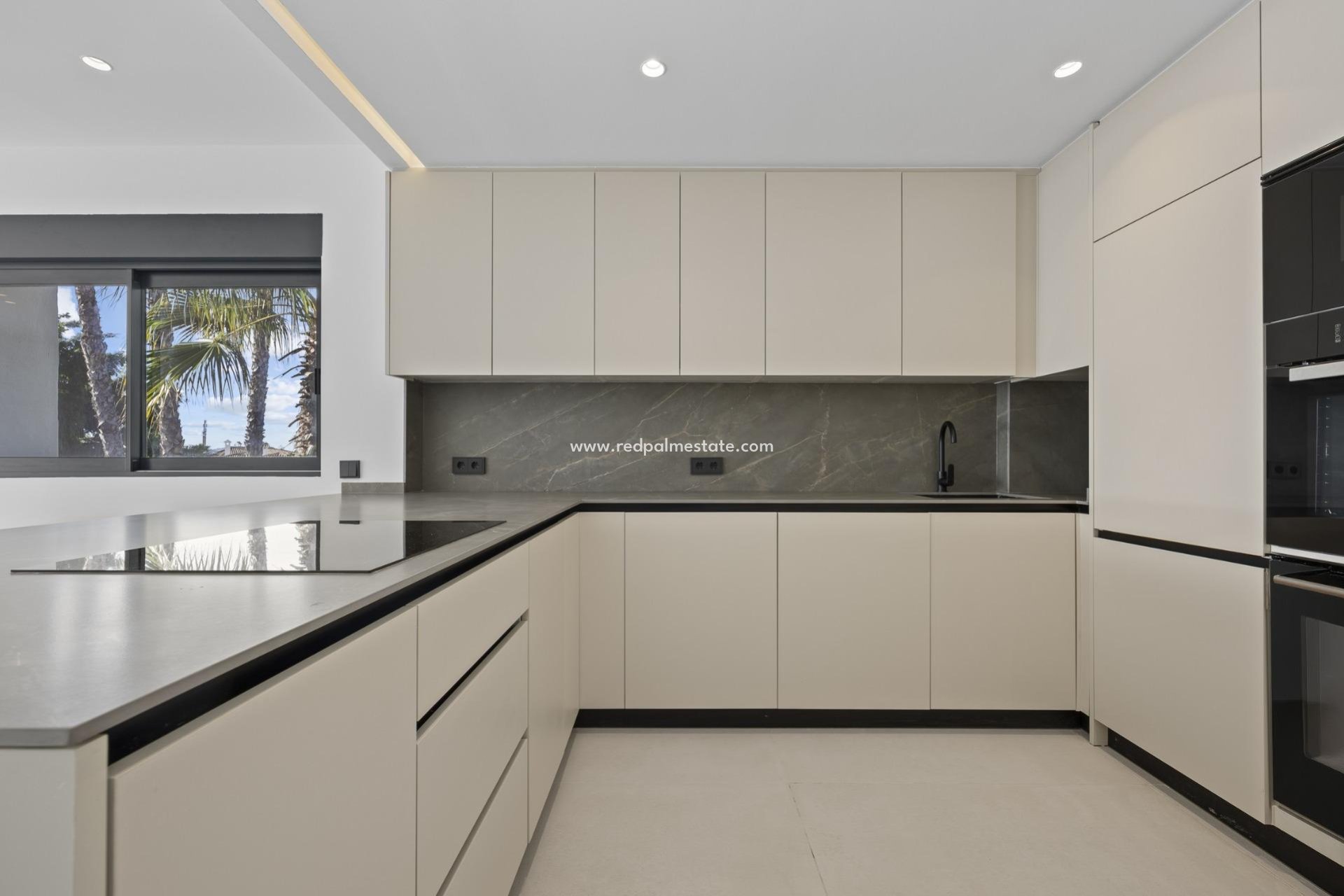 Nouvelle construction - Appartements -
Estepona - El Paraíso