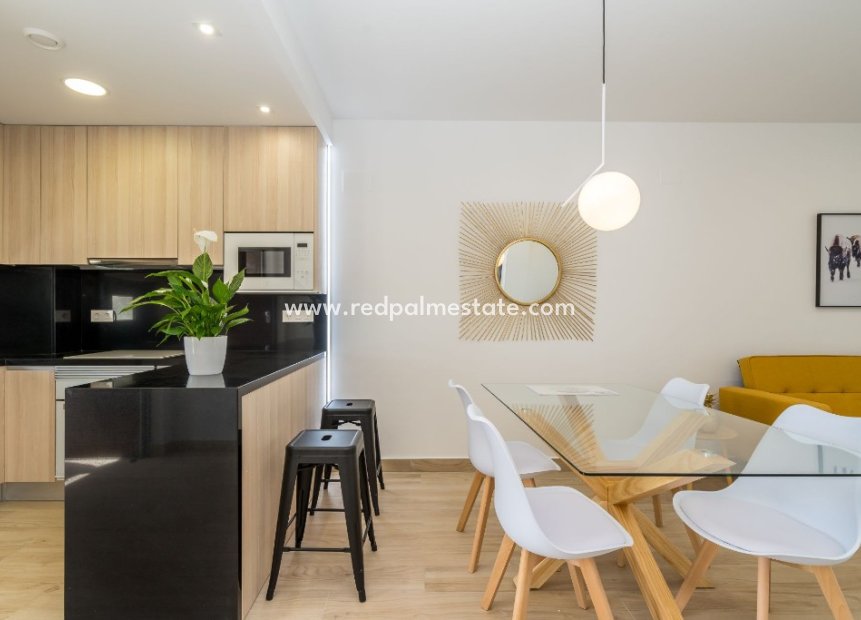 Nouvelle construction - Appartements -
Finestrat