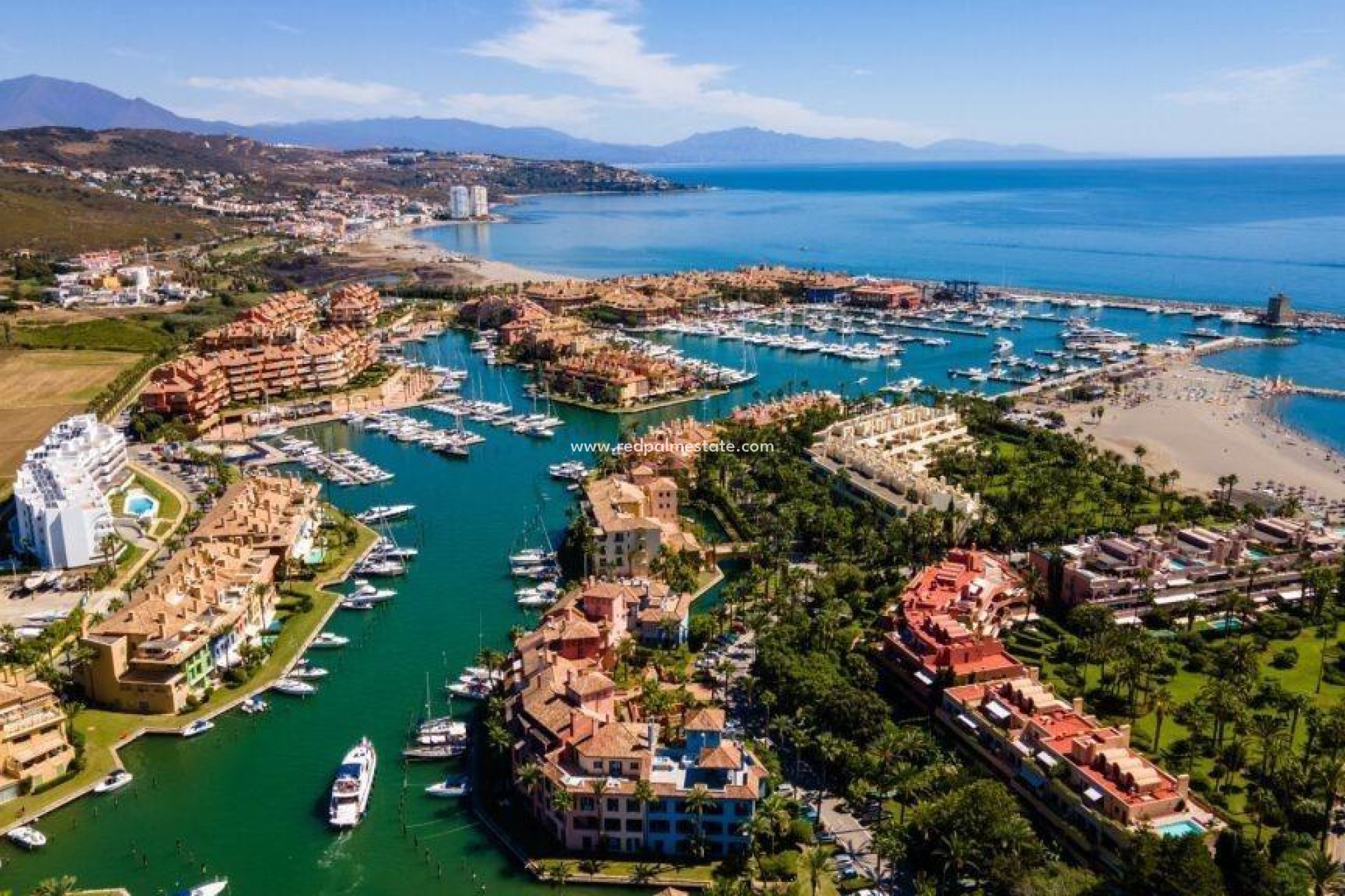 Nouvelle construction - Appartements -
La Linea De La Concepcion - Alcaidesa