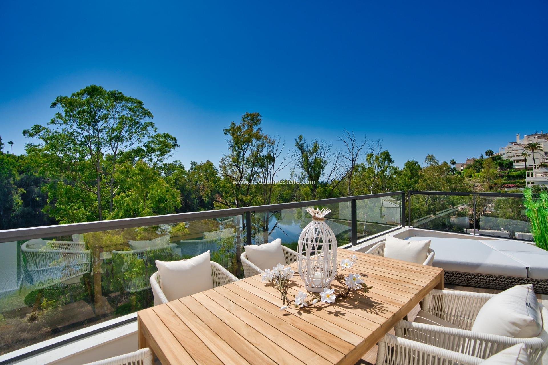 Nouvelle construction - Appartements -
Marbella - La Cerquilla