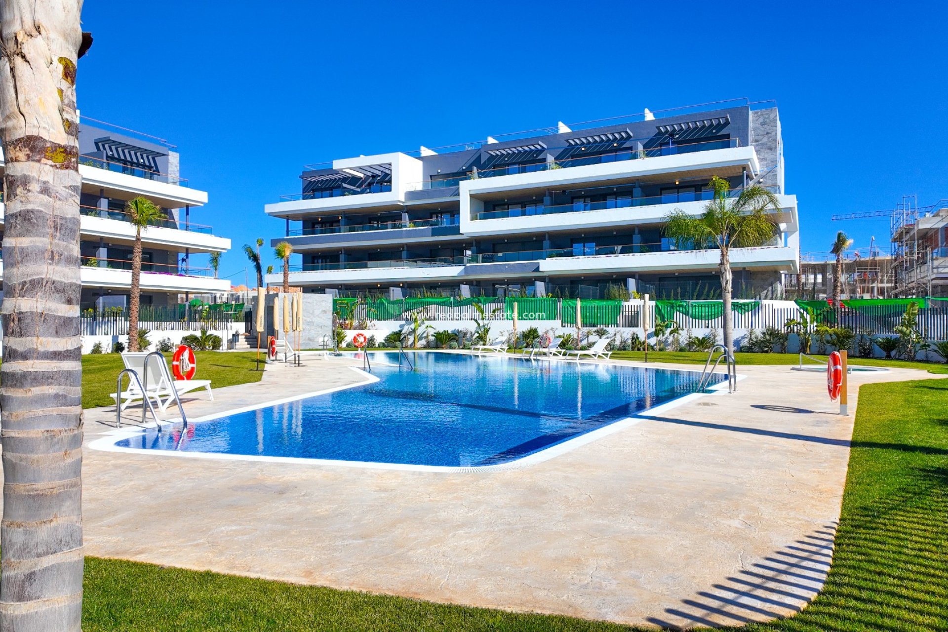 Nouvelle construction - Appartements -
Torrevieja - Lagoons Village