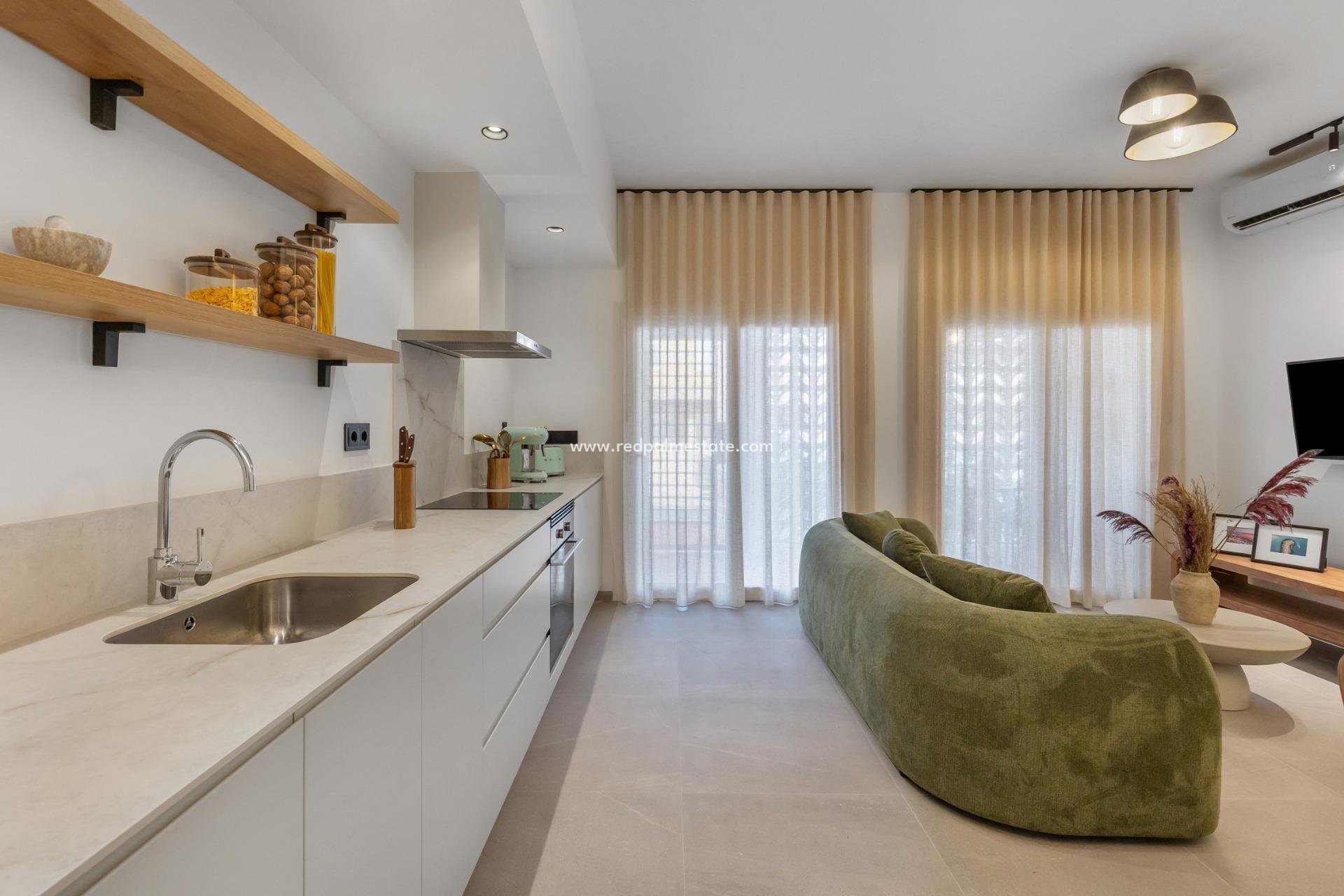 Nouvelle construction - Appartements -
Torrevieja - Playa Los Naufragos