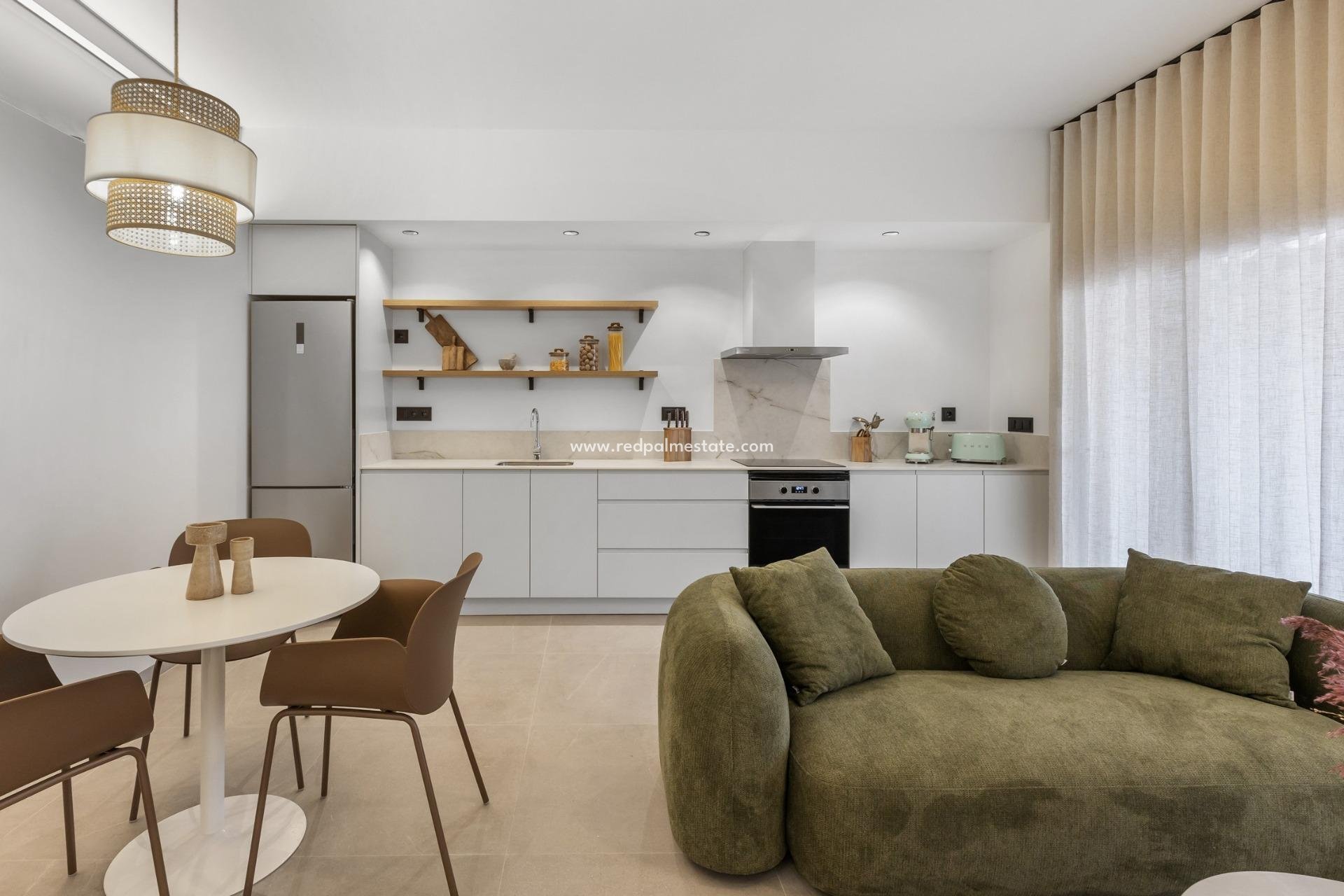 Nouvelle construction - Appartements -
Torrevieja - Playa Los Naufragos