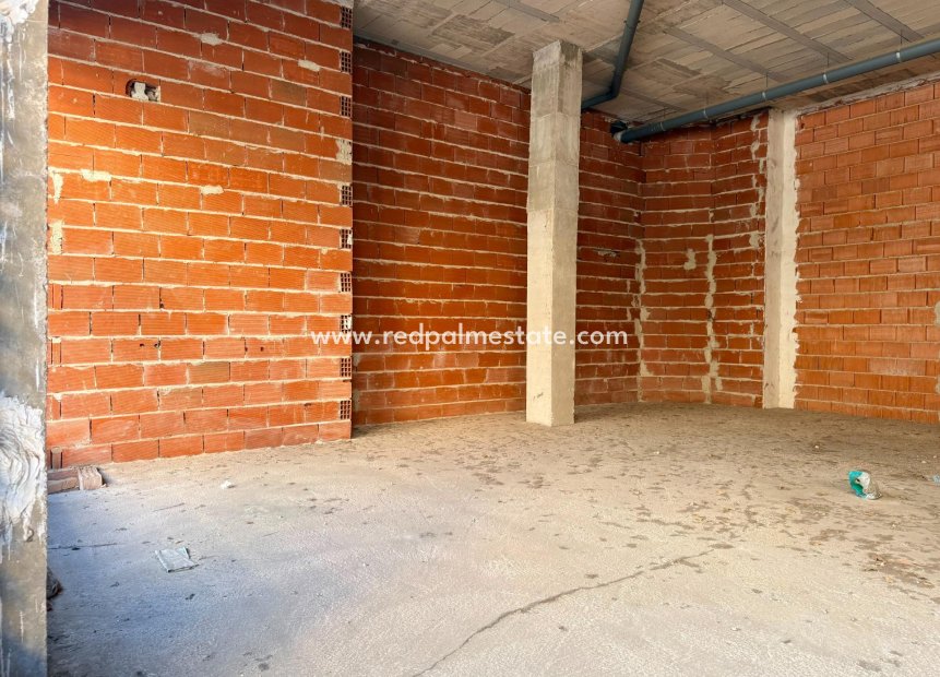 Nouvelle construction - Entreprise -
Almoradí
