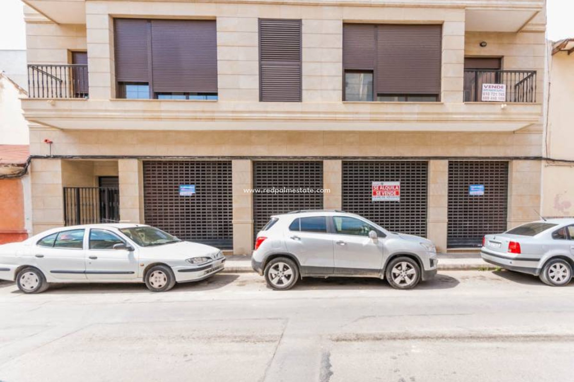 Nouvelle construction - Entreprise -
Almoradí