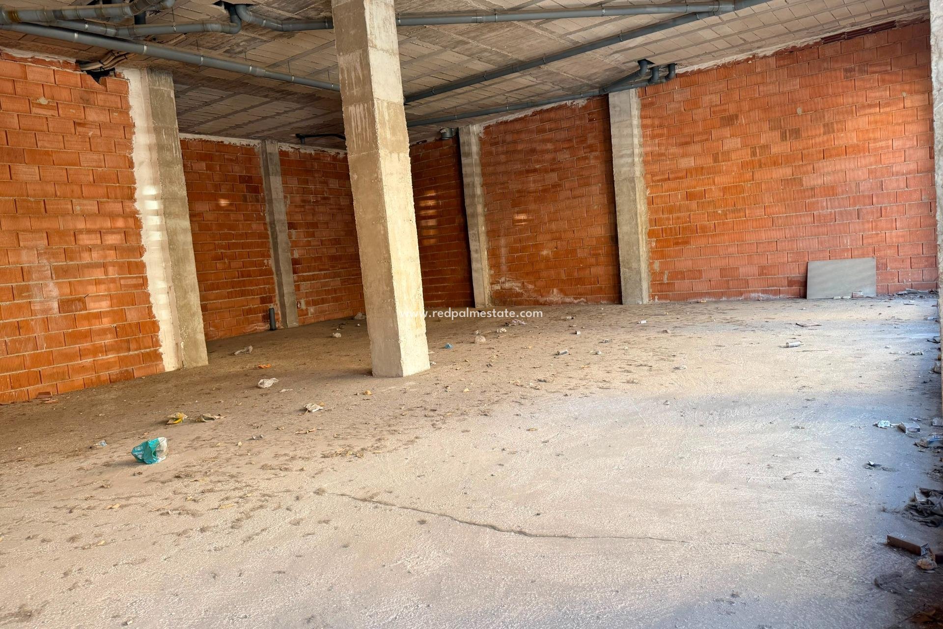 Nouvelle construction - Entreprise -
Almoradí