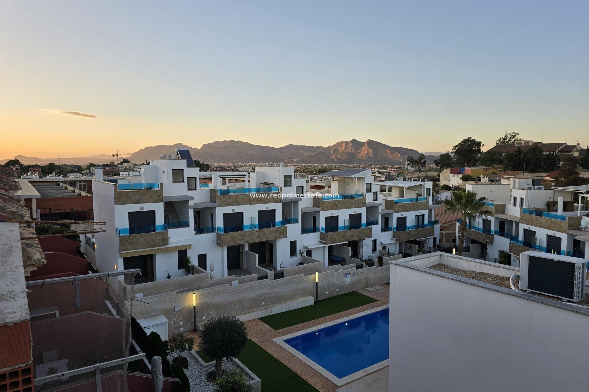 Nouvelle construction - Maison de ville -
Bigastro - pueblo