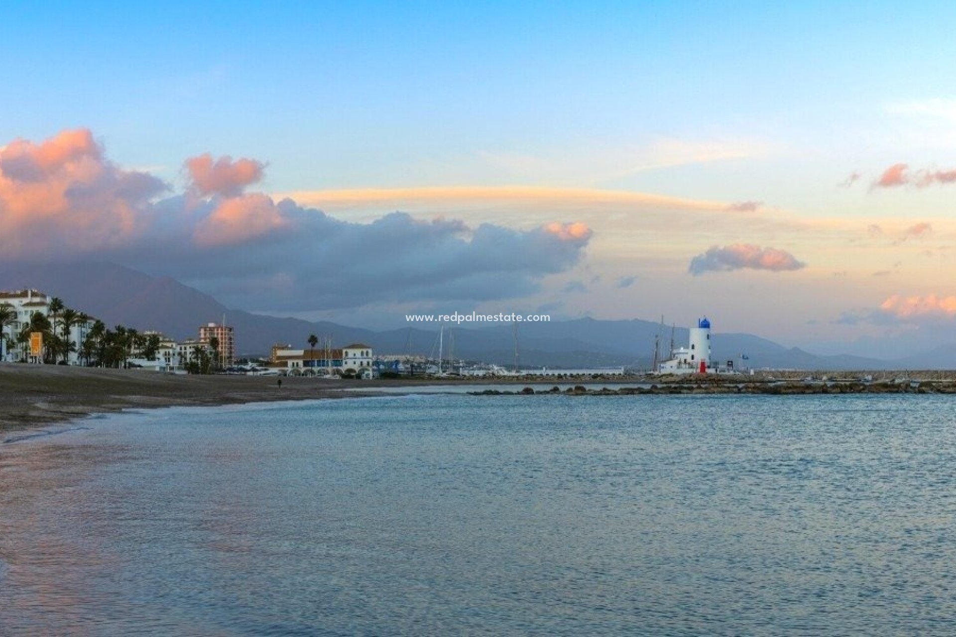 Nouvelle construction - Maison de ville -
Manilva - Punta Chullera
