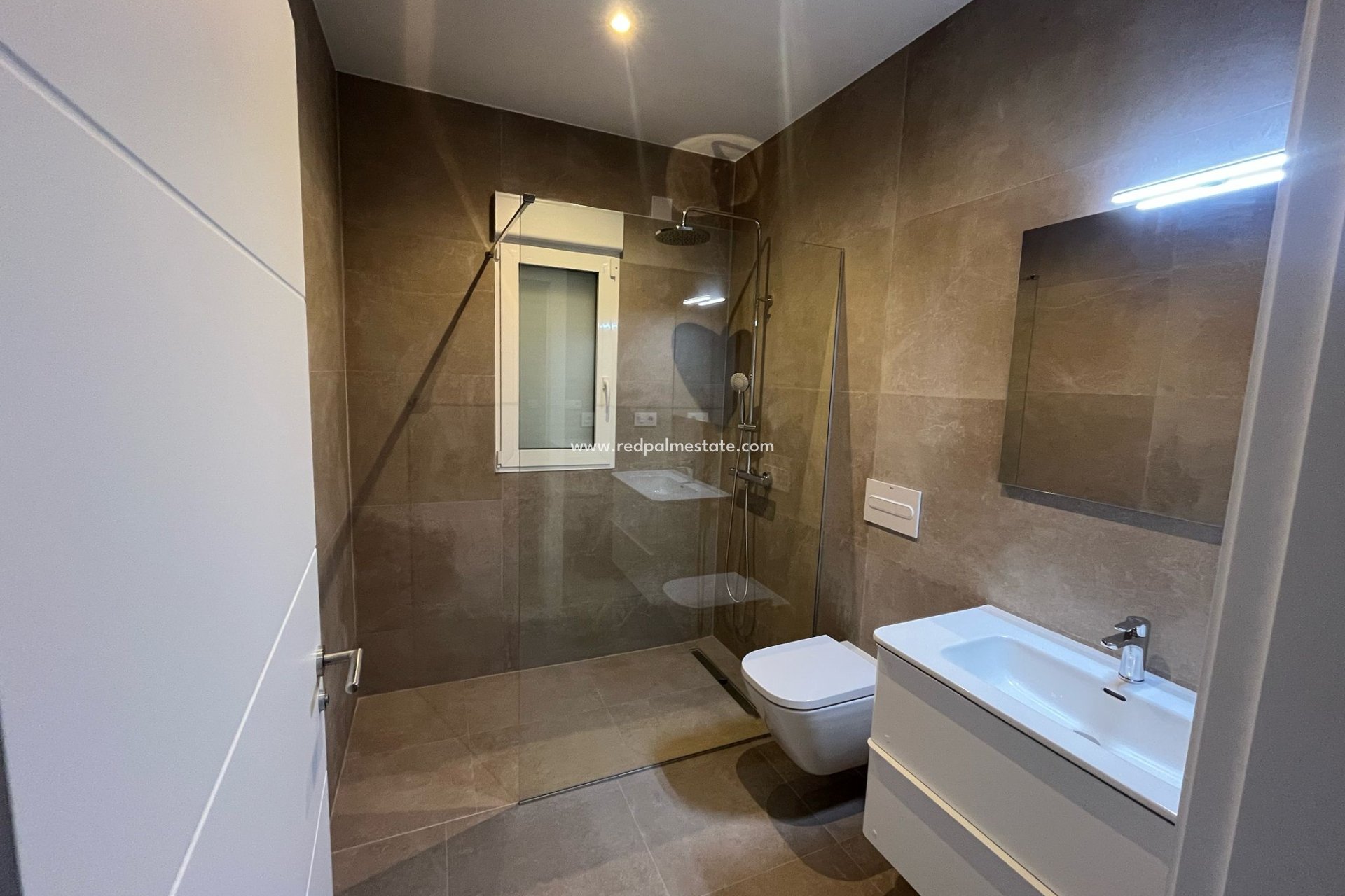 Nouvelle construction - terraced -
La Romana