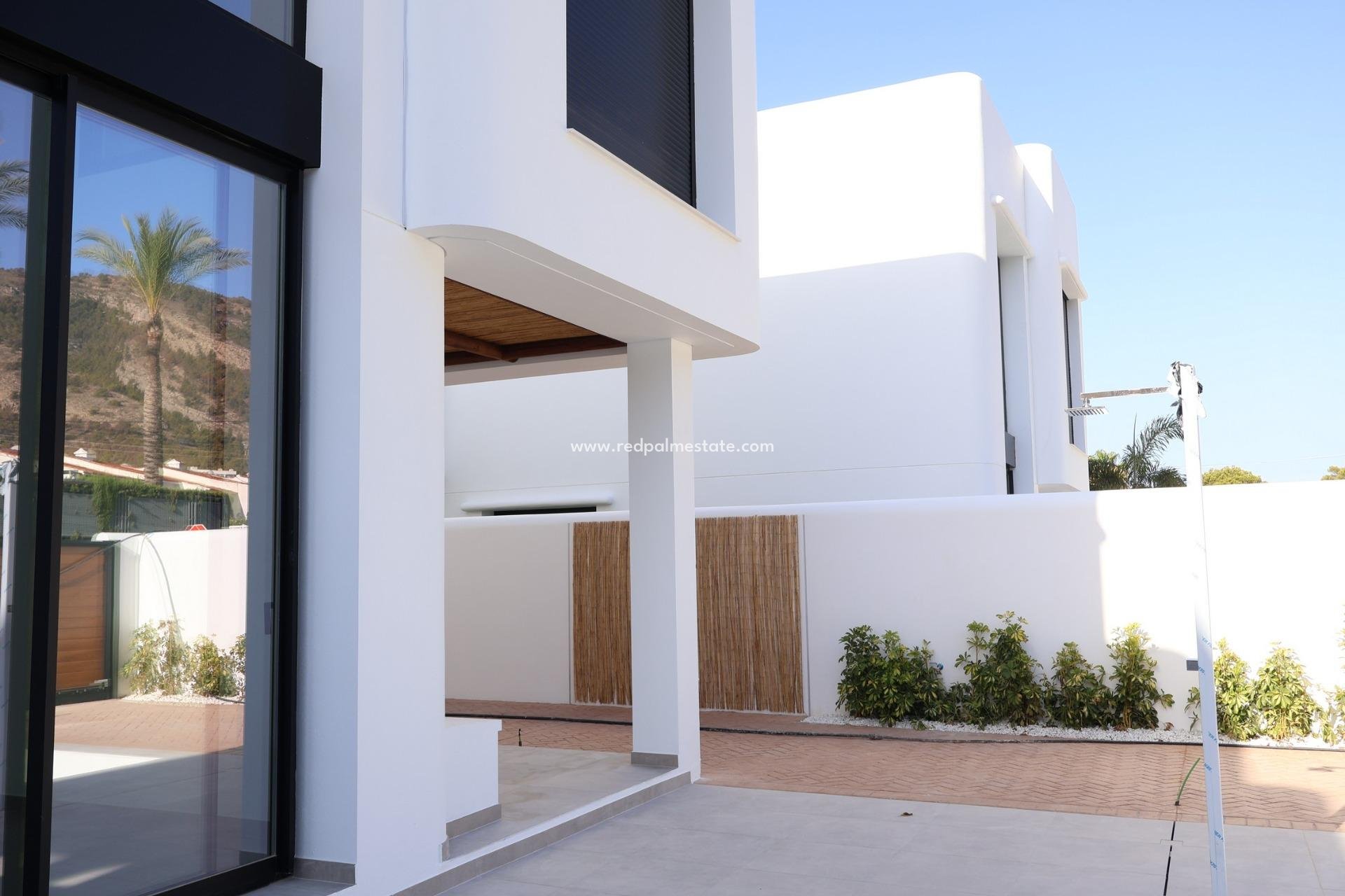 Nouvelle construction - Villa -
Alfas del Pi - El Albir