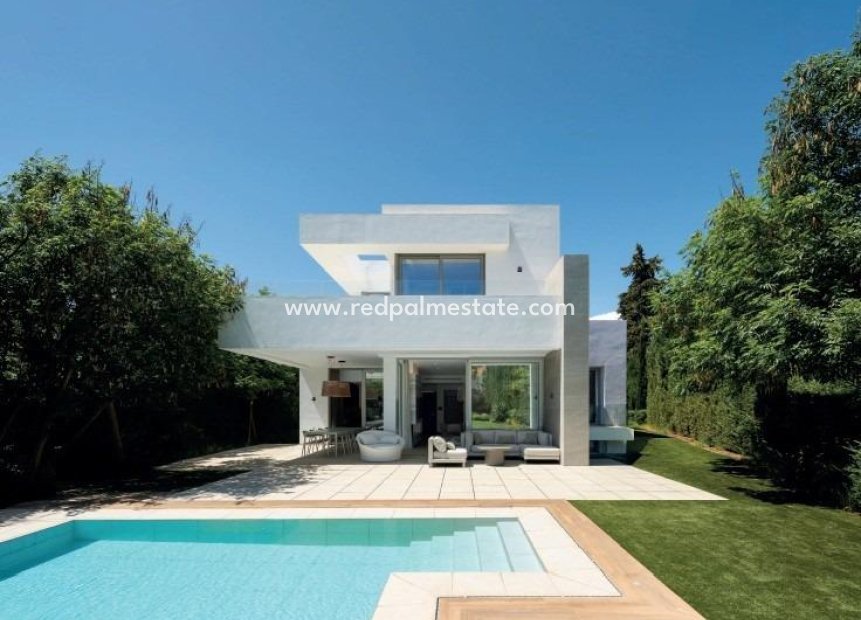 Nouvelle construction - Villa -
Estepona - Paraiso Alto