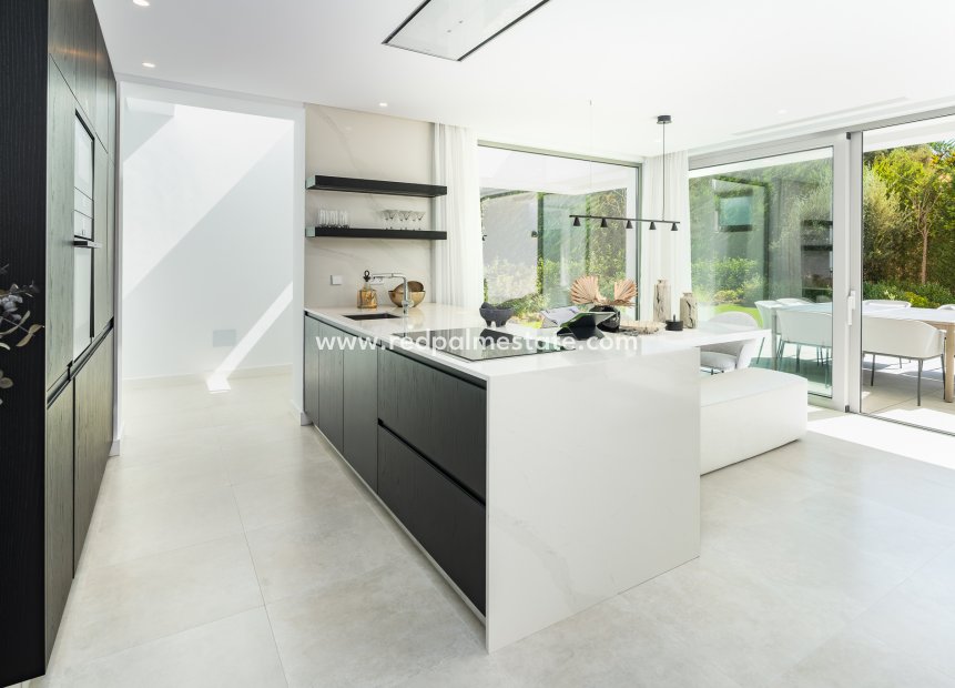 Nouvelle construction - Villa -
Estepona