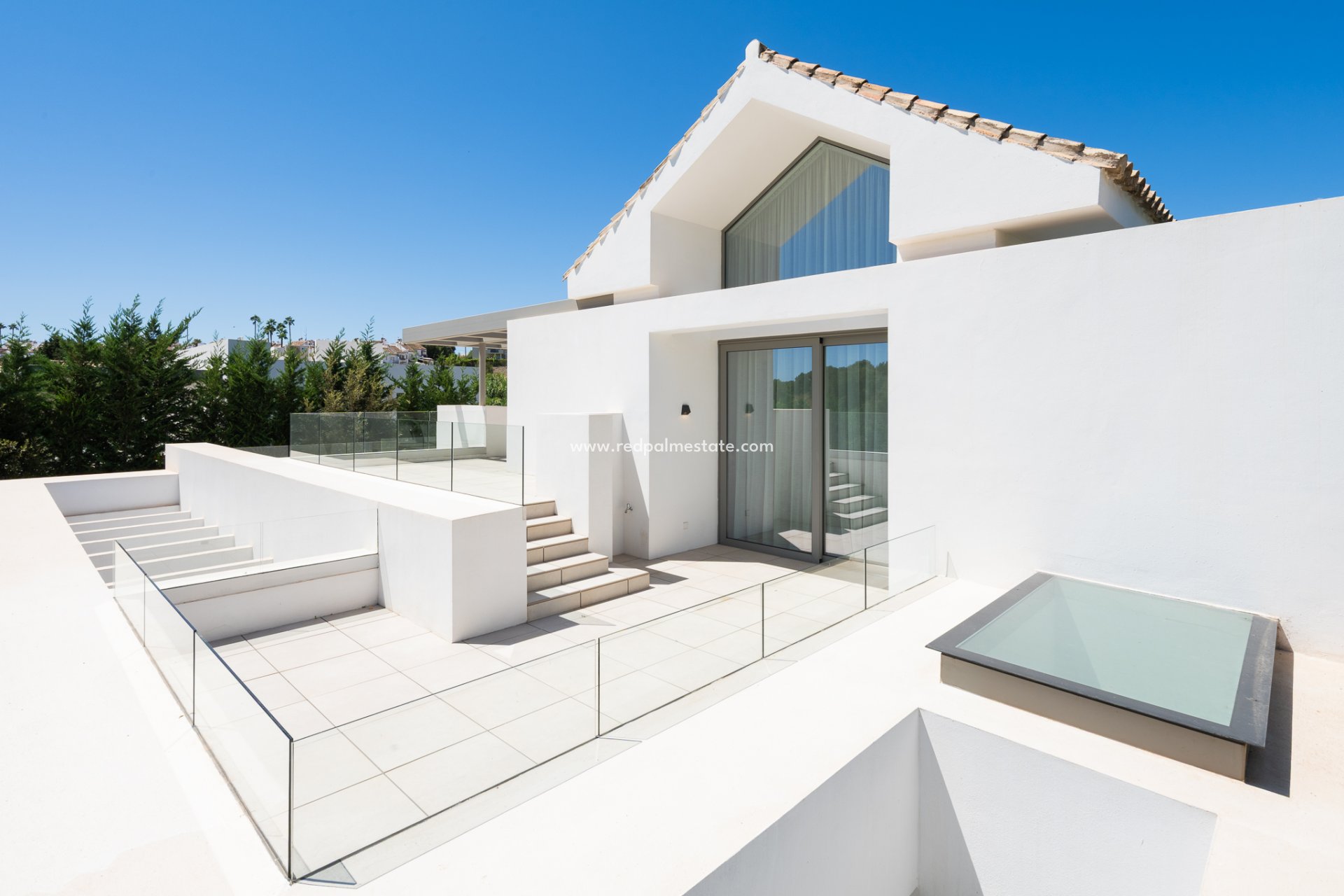 Nouvelle construction - Villa -
Estepona