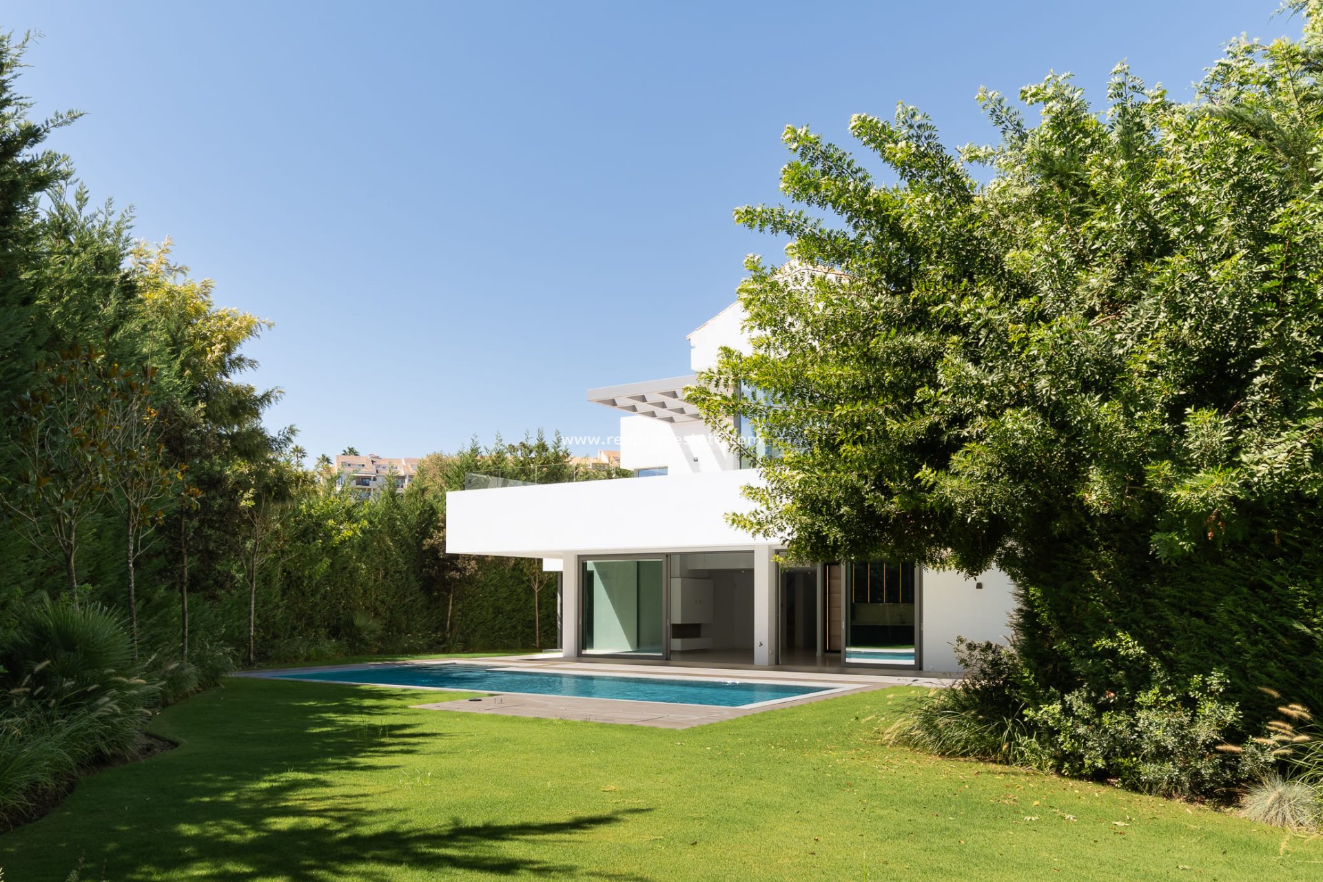 Nouvelle construction - Villa -
Estepona
