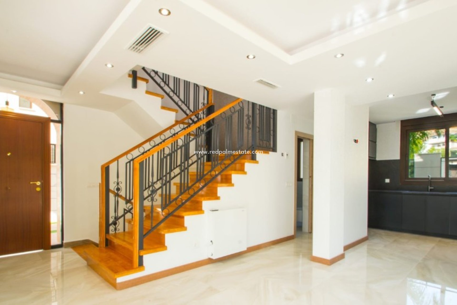 Nouvelle construction - Villa -
Finestrat