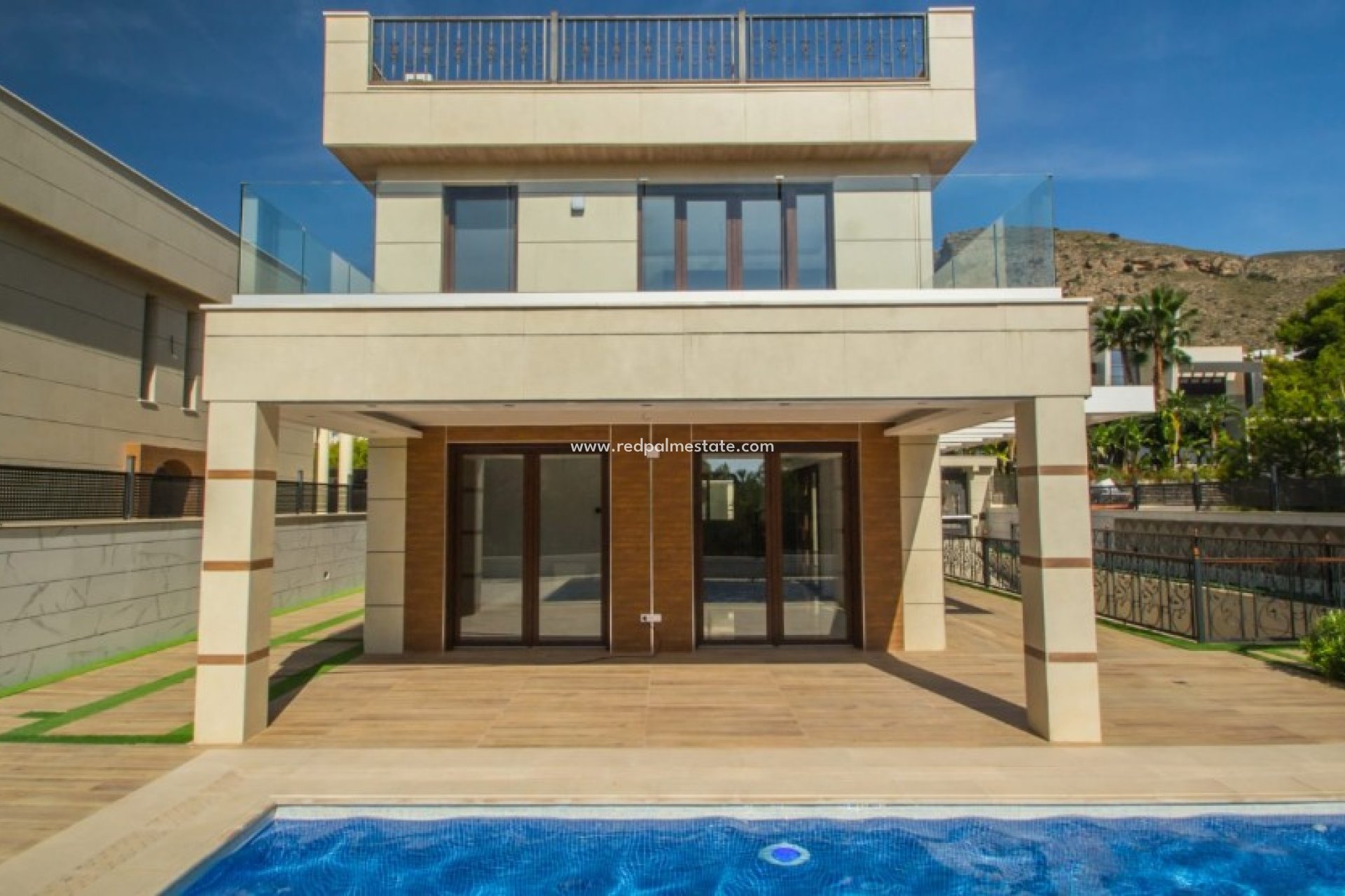 Nouvelle construction - Villa -
Finestrat