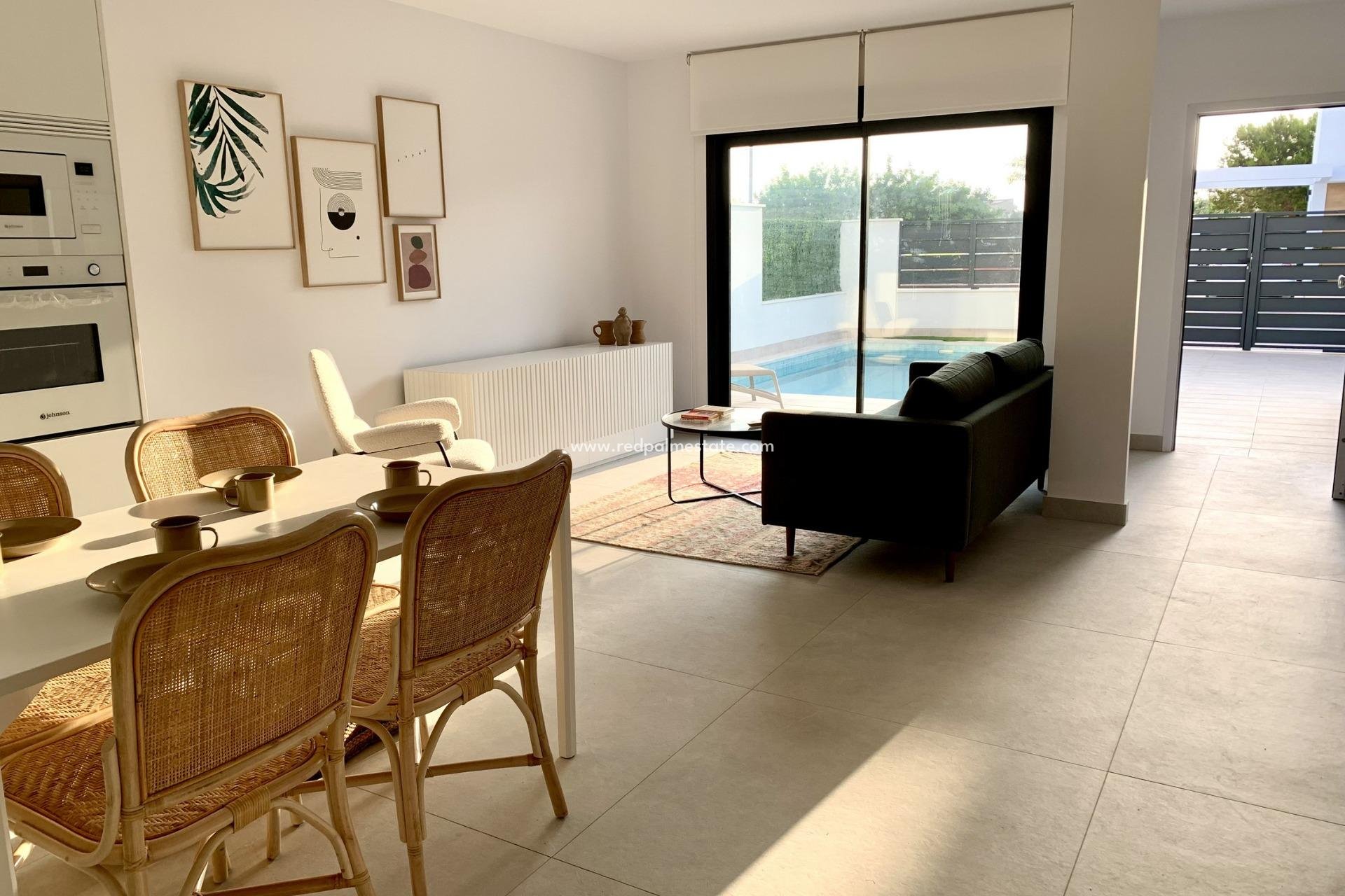 Nouvelle construction - Villa Individuelle -
SAN JAVIER - Roda