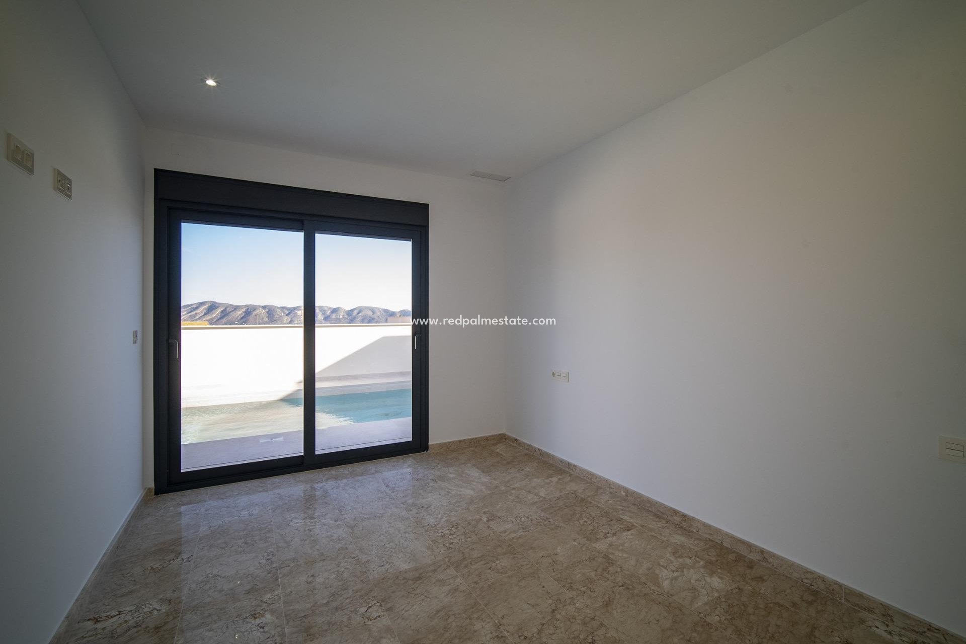 Nouvelle construction - Villa -
La Nucía - Urb. Don Mar