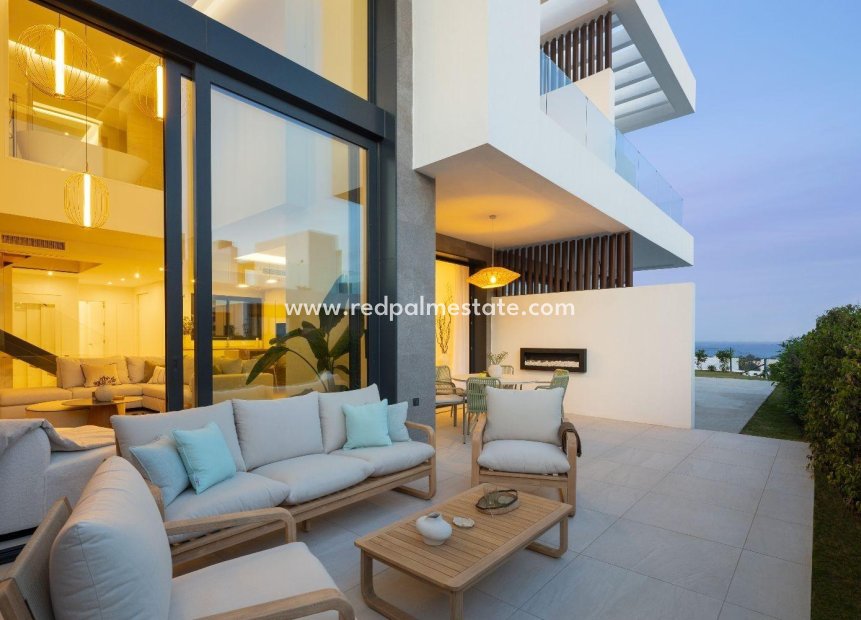 Nouvelle construction - Villa -
Marbella - Rio Real Golf