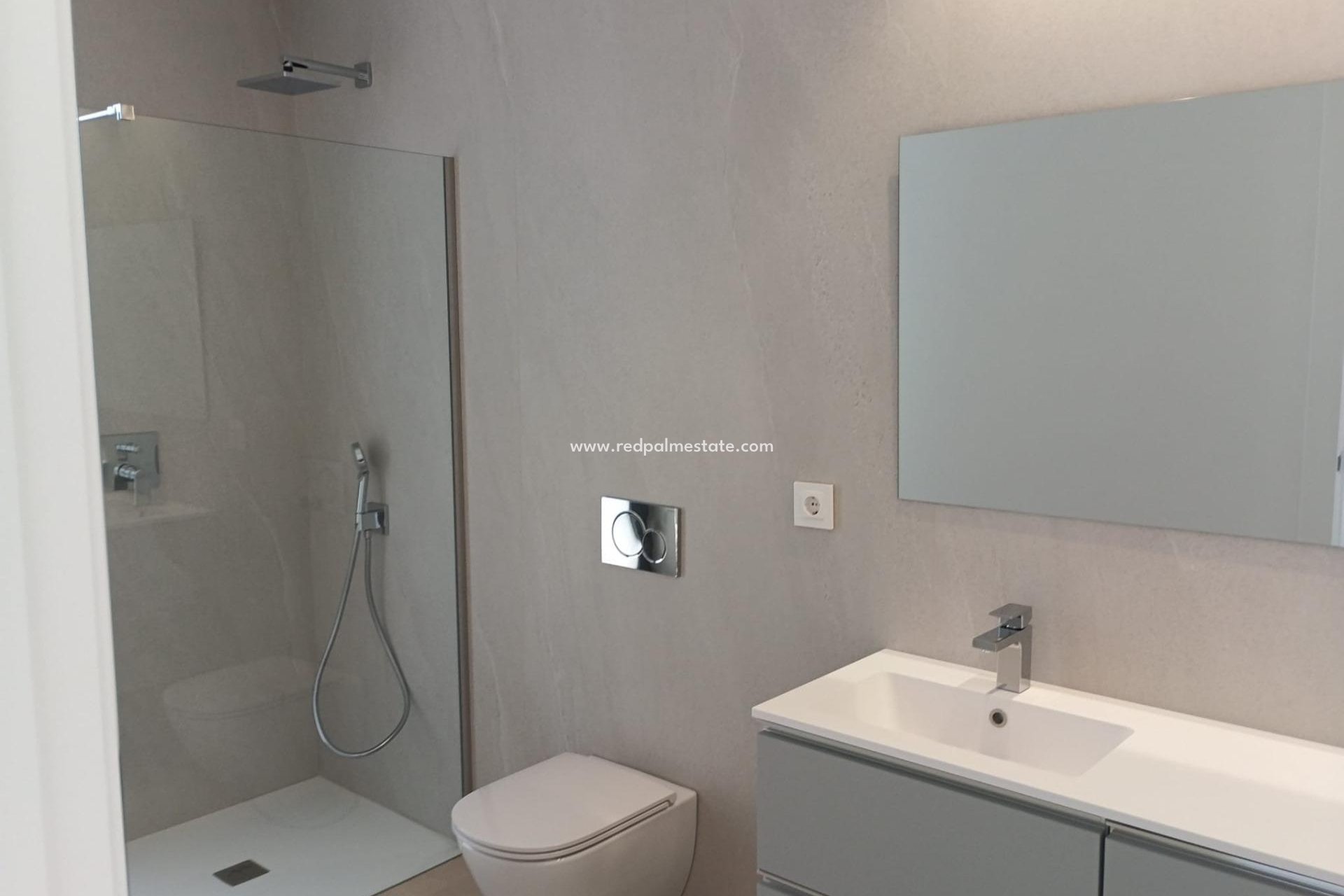 Nouvelle construction - Villa -
Pilar de la Horadada - Roda Golf