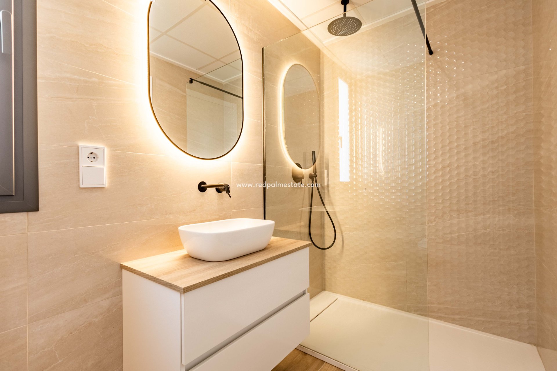 Nouvelle construction - Villa -
Polop