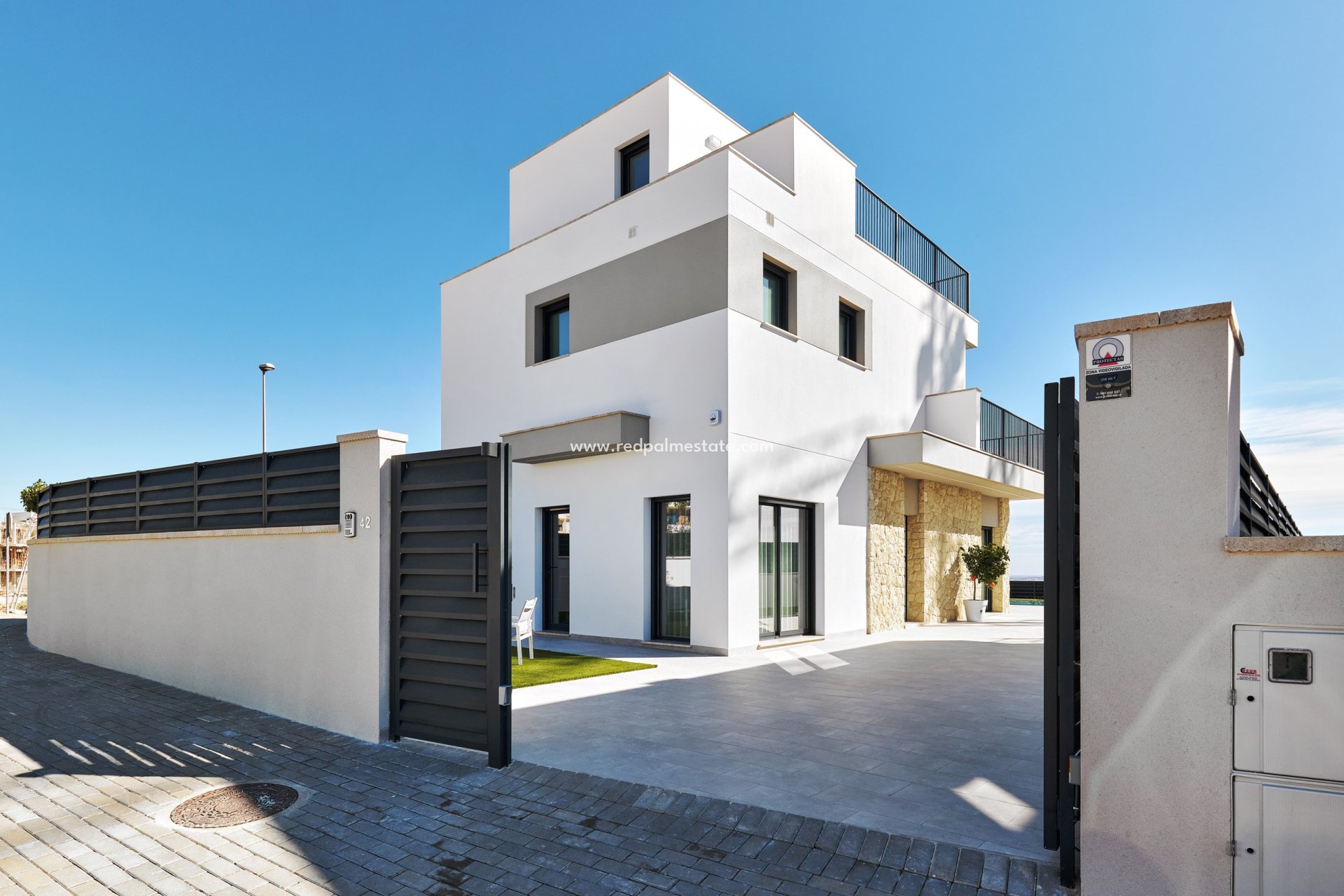 Nouvelle construction - Villa -
San Miguel de Salinas