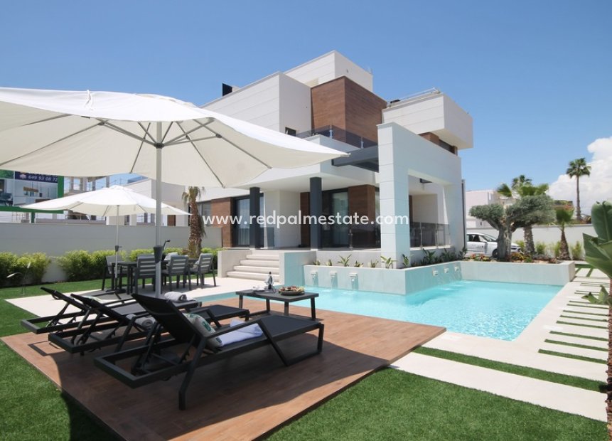 Nouvelle construction - Villa -
Torrevieja - La Siesta - El Salado - Torreta