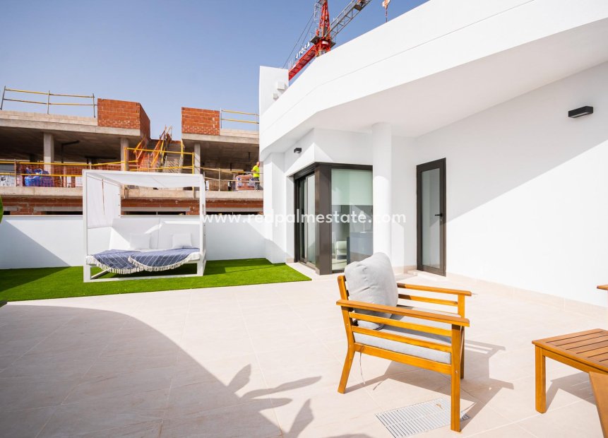 Nouvelle construction - Villa -
Torrevieja - Lago Jardín II