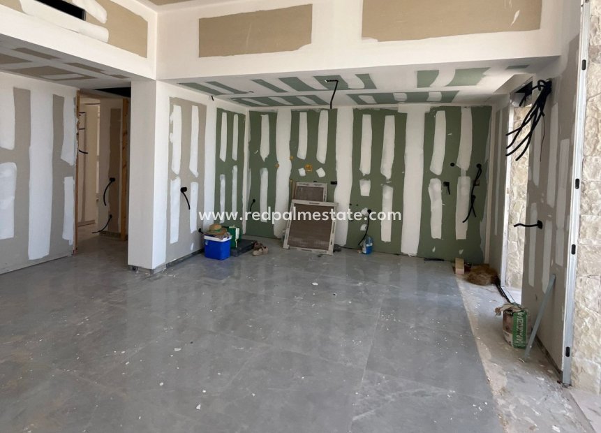 Nouvelle construction - Villa -
Torrevieja - Los altos